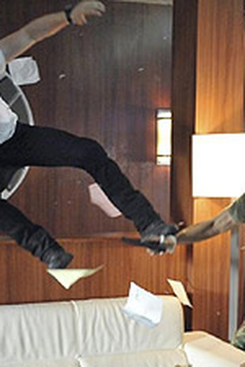 Poster de Episódio 0-8-4 (2013)