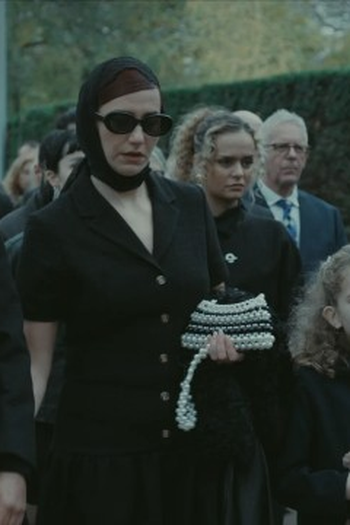 Poster de Episódio Ingen steder at flygte hen (2025)