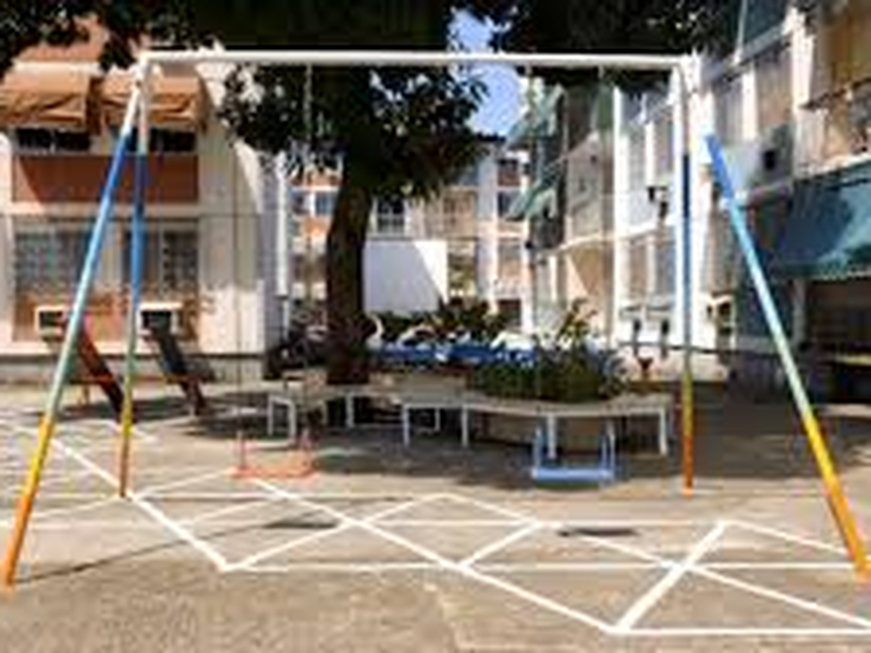 Foto 1 de Lá Fora com Bel Lobo