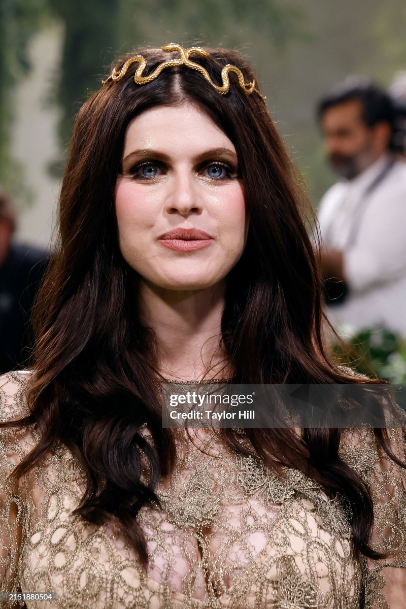Alexandra Daddario - Foto 7
