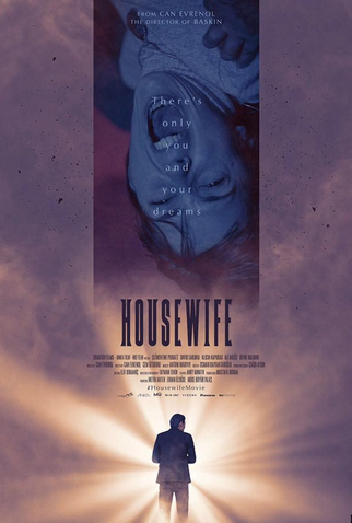 Poster 4 de Filme Housewife (2017)