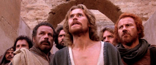 Willem Dafoe relembra polêmica de “A Última Tentação de Cristo” e evita falar sobre política nos EUA