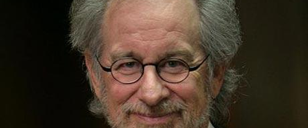 Steven Spielberg diz ter pedido para dirigir um filme de 007 | Vortex Cultural