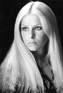 Barbie Denham - Poster 1