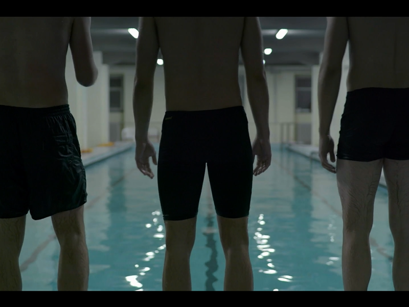 Foto 4 de Foreign Body