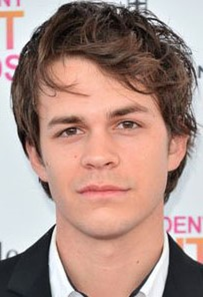 Johnny Simmons - Foto 2