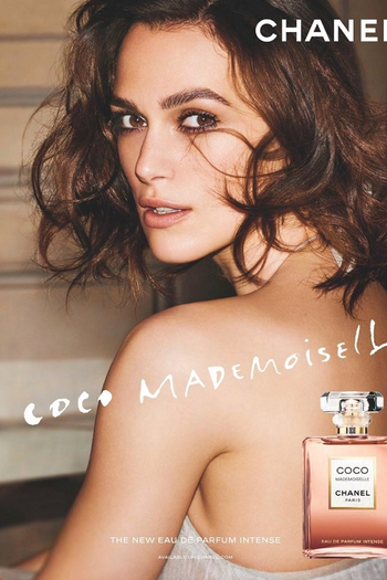  de Curta Coco Mademoiselle: Chanel (2014)