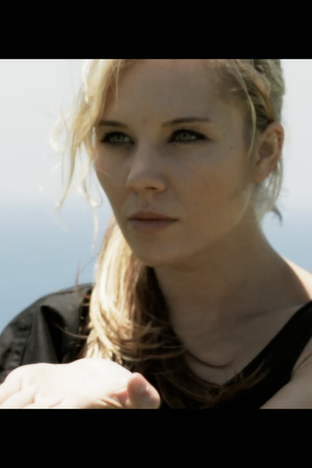  de Curta Clandestine: Enter The Lion (2012)