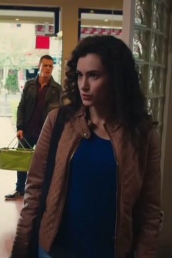 Poster de Episódio 15. Bölüm (2013)
