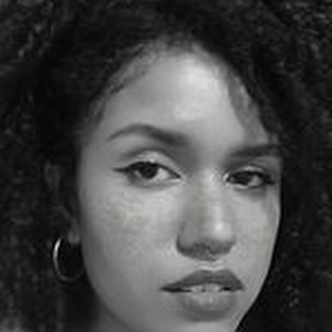 Foto de perfil de Rafaela Corrêa