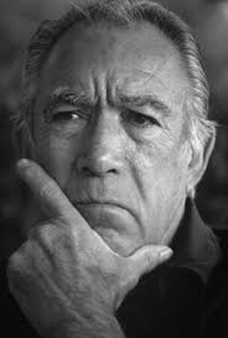 Anthony Quinn - Foto 5