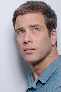 Jonah Lotan - Poster 1