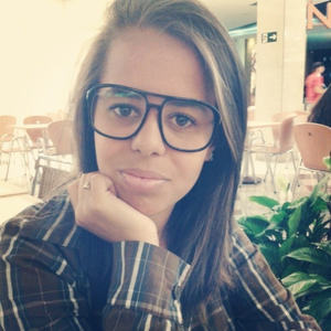 Foto de perfil de Bruna Pazeli.