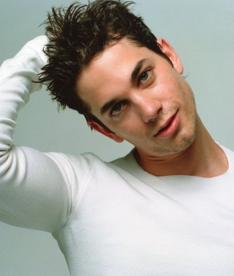 Adam Garcia (I) - Foto 1
