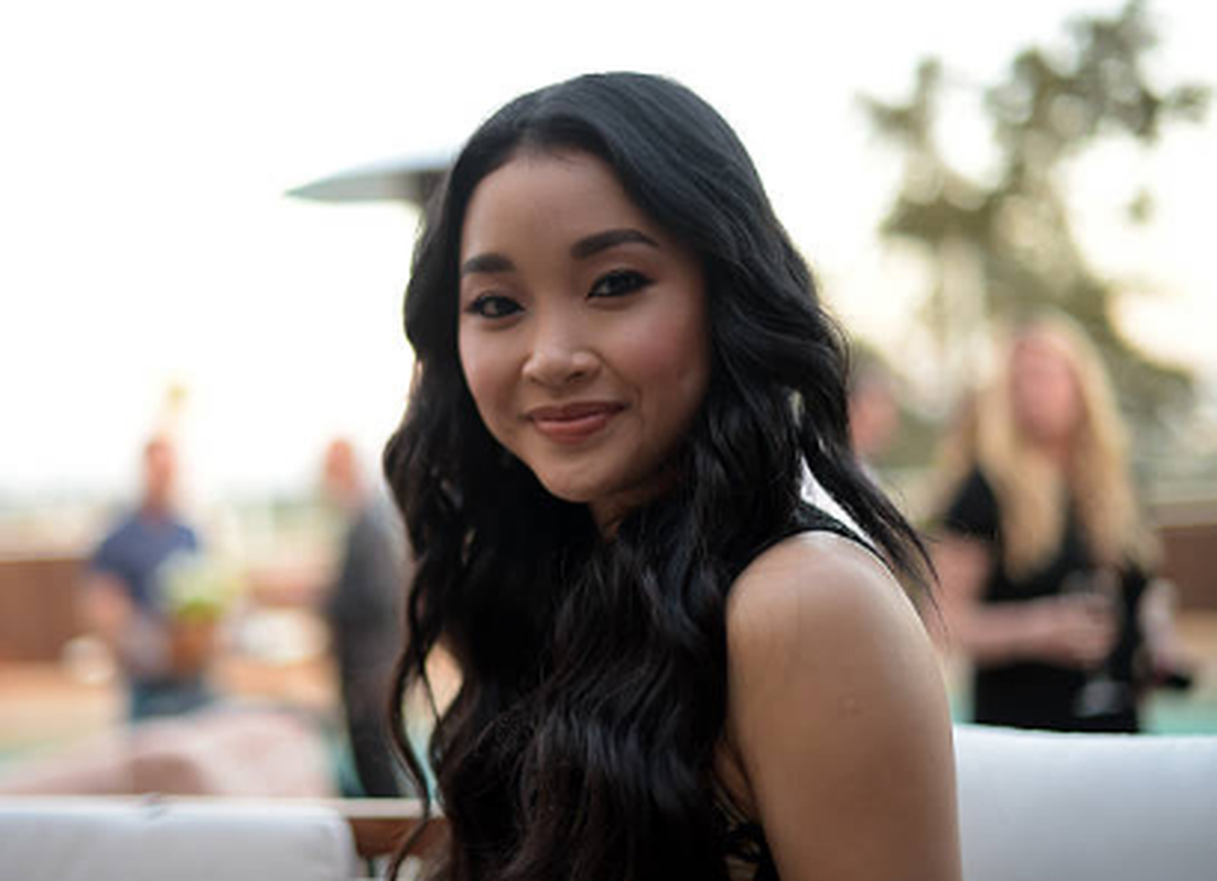 Lana Condor - Foto 4