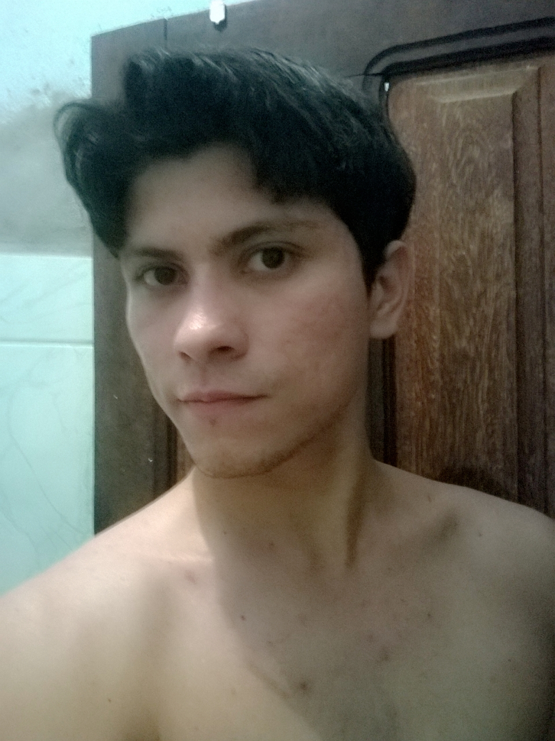 L. Feb - Foto 1