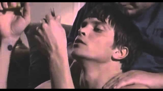 Trailer: Rock Bottom (fundo do poço) - curta gay legendado