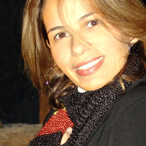 Foto de perfil de Polyana Flores