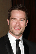Luke Macfarlane