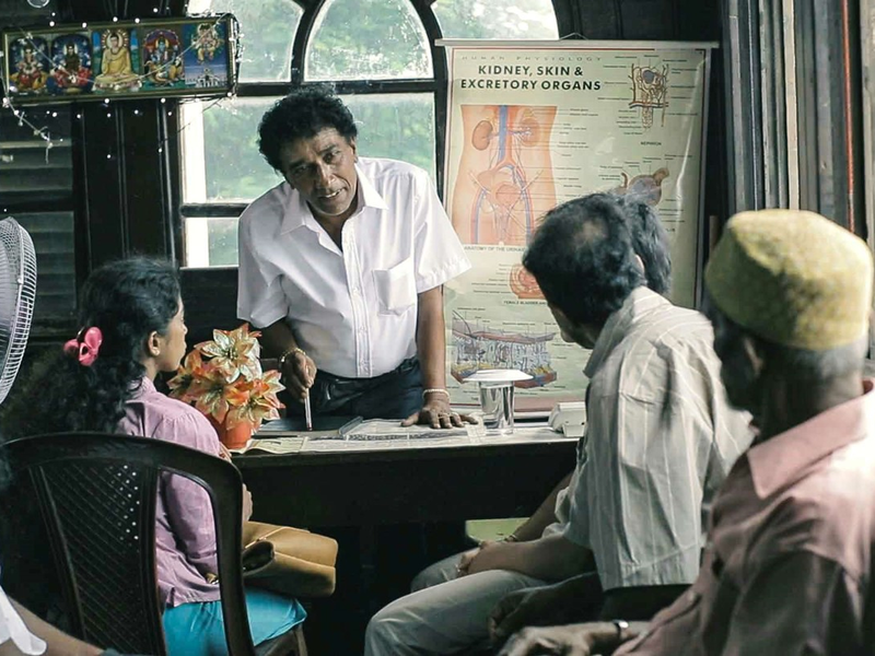 Foto 7 de Dark In The White Light