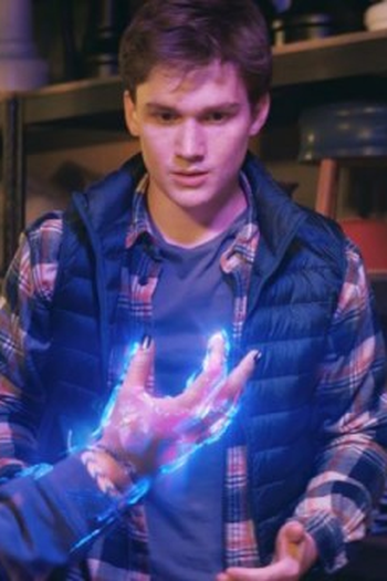 Poster de Episódio Crushed (2022)