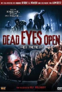 Dead Eyes Open - Poster / Capa / Cartaz - Oficial 1