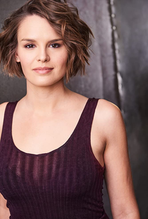 Chae Chaput - Poster / Capa / Cartaz - Oficial 1