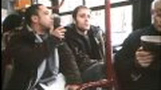 Trailer: Gente di Roma - Scena dell'Autobus sul razzismo