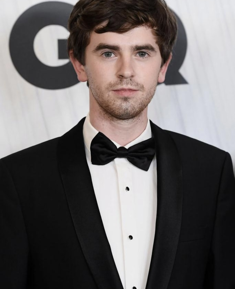 Freddie Highmore - Foto 1