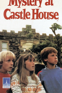 Mystery at Castle House - Poster / Capa / Cartaz - Oficial 1
