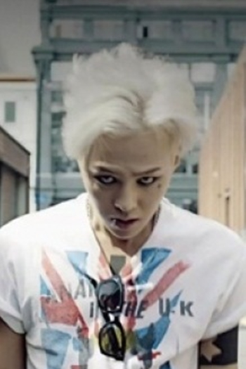 Poster de Curta G-Dragon: Crooked (2013)