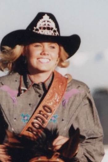 Poster de Episódio Mean Rodeo Queen (2023)