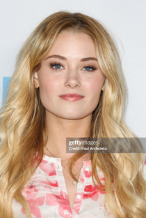 Virginia Gardner - Poster 1