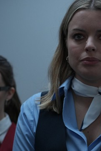 Poster de Episódio Episodio 2 (2025)