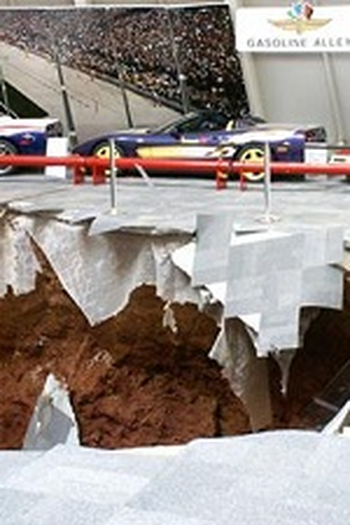 Poster de Episódio Kentucky Sinkhole (2015)