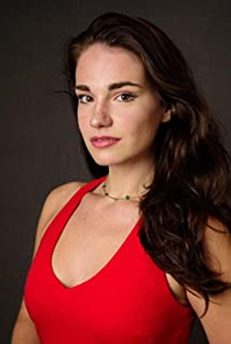 Ashlynn Celia Cox - Poster / Capa / Cartaz - Oficial 1