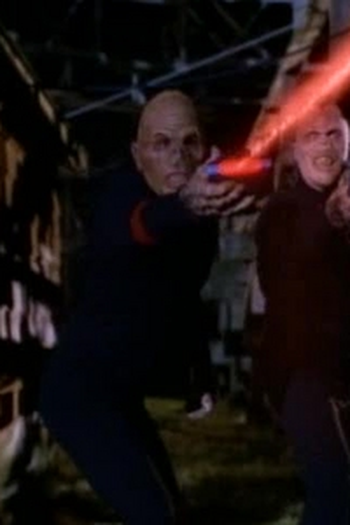 Poster de Episódio Invasion (1996)