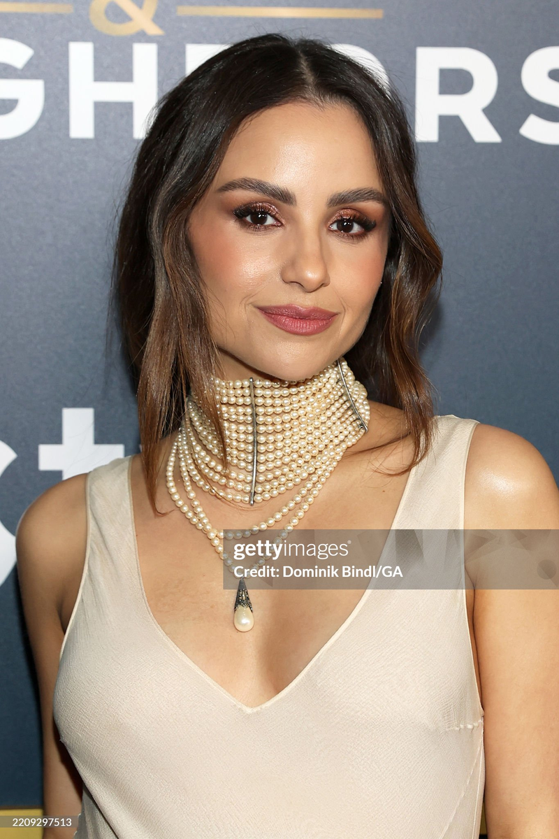 Aimee Carrero - Foto 21