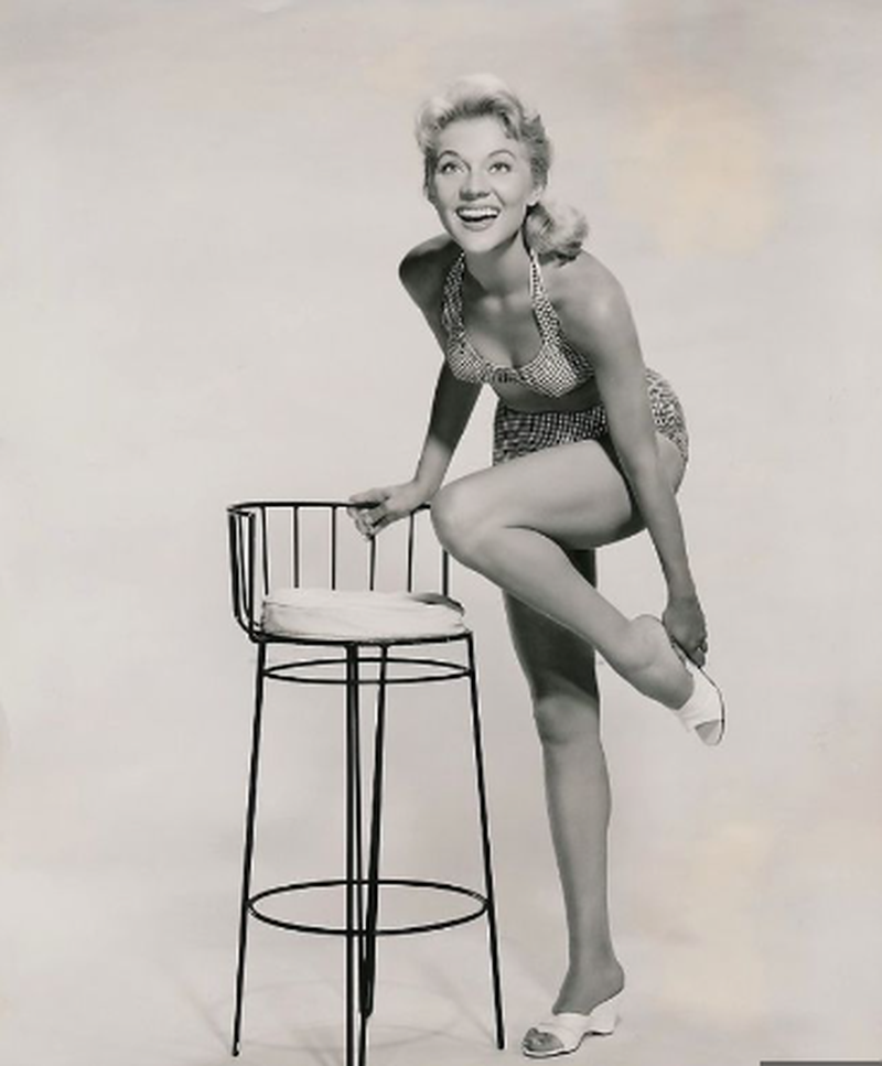 Peggie Castle - Foto 1