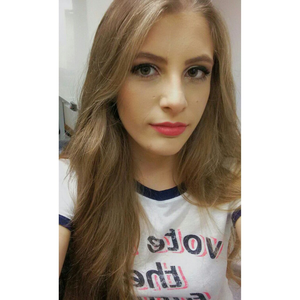 Foto de perfil de Thainá Duarte Jacobsen