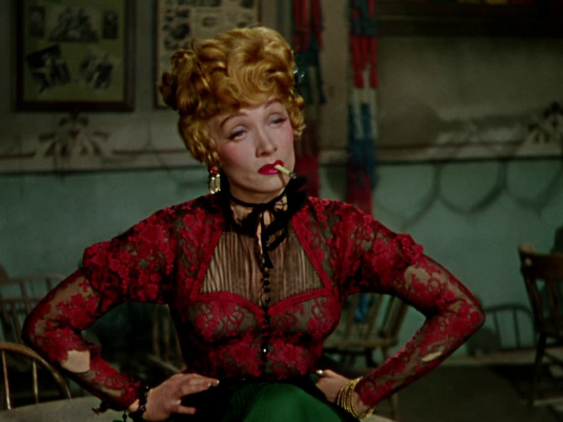 Foto 14 de O Diabo Feito Mulher