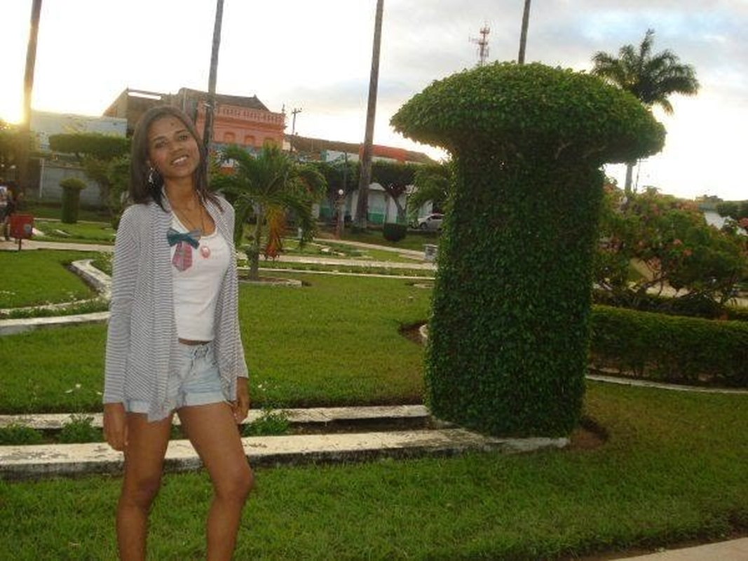 Andréa Bispo - Foto 1