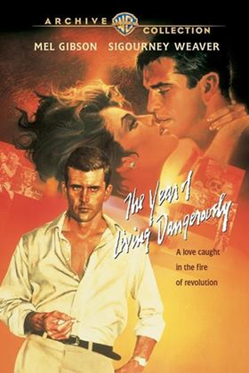  de Filme O Ano Que Vivemos em Perigo (1982)
