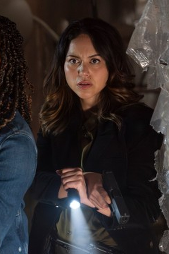 Poster de Episódio Darkness Falling (2025)