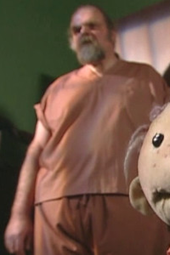 Poster de Episódio Cuddles Goes To Jail (2002)