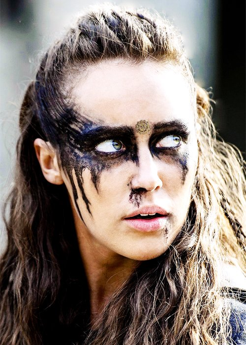 Alycia Debnam-Carey - Foto 18