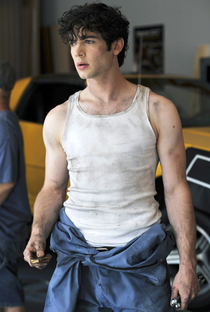 Ethan Peck