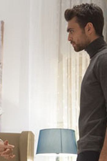 Poster de Episódio 11. Bölüm (2013)