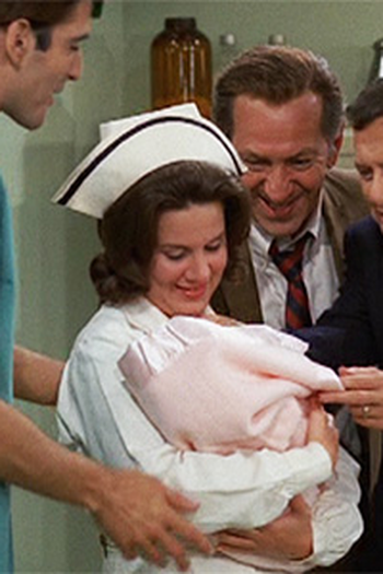 Poster de Episódio The First Baby (1972)