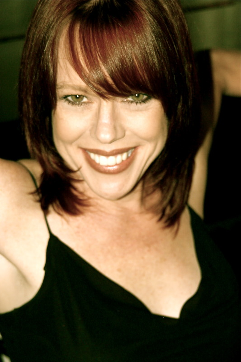 Cindy Robinson (I) - Foto 1